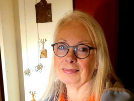 Gunnel Agrell Lundgren, Lisa Malmgren