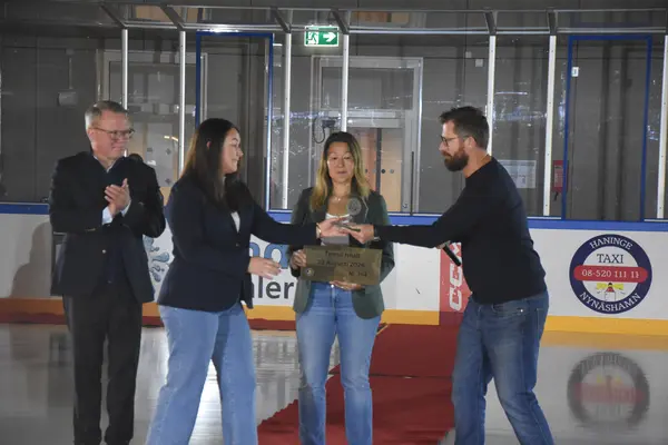 Bild från Invigning av den nya ishallen!