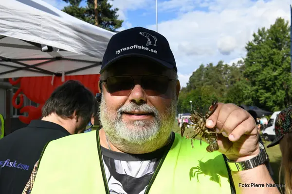 Bild från Pierre mitt i festivalvimlet