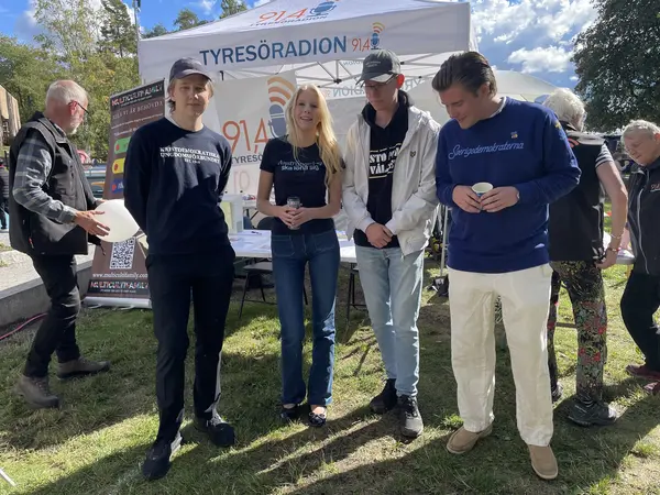 Bild från Politiska ungdomar på festivalen